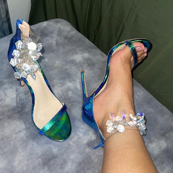 Multicolor Jeweled Snake Embossed Heel - Picture 9 of 9